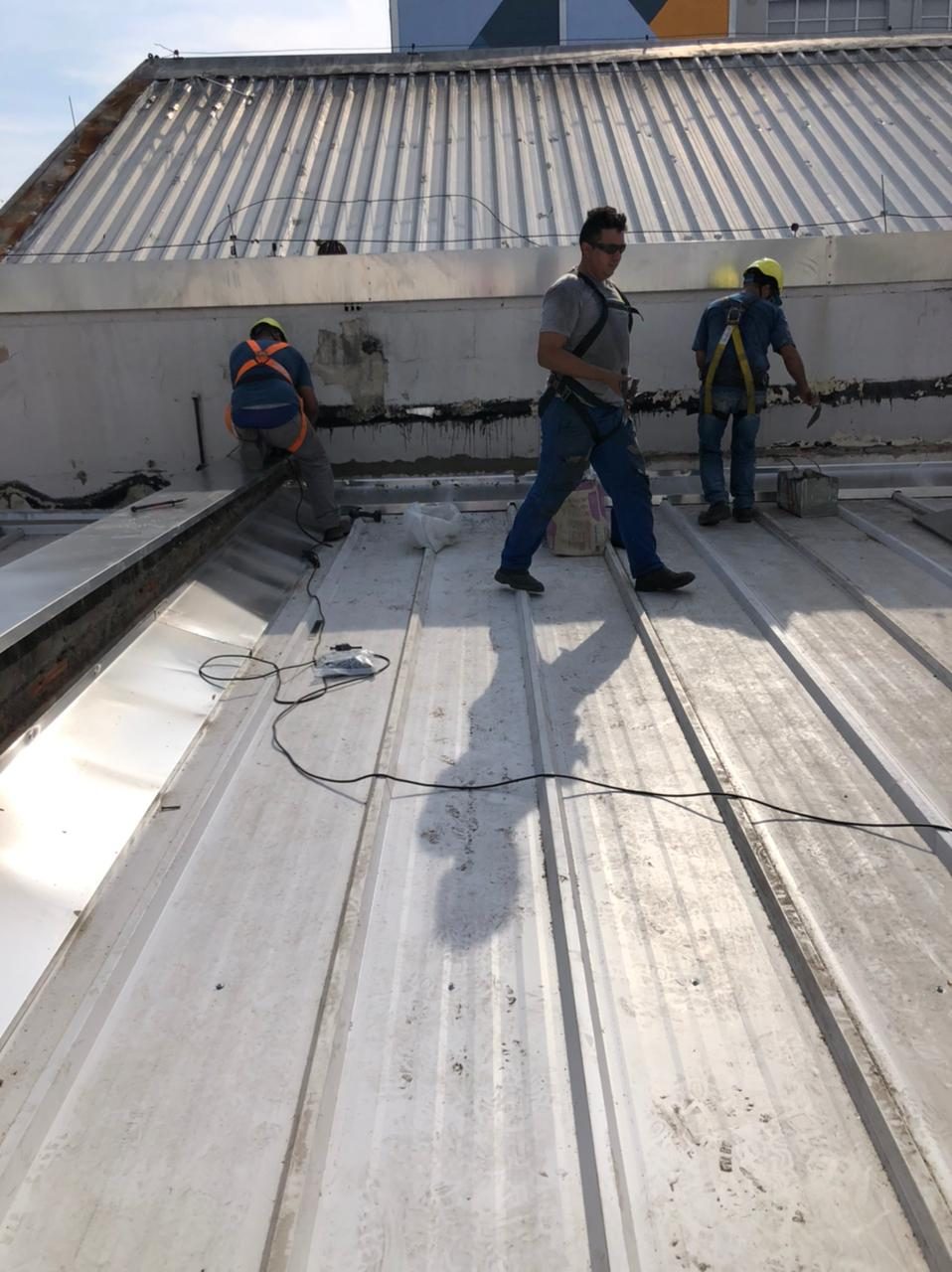 Troca de calhas e modernização de cobertura - foto 6